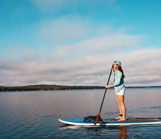 Paddle, come e dove praticare questo sport molto diffuso